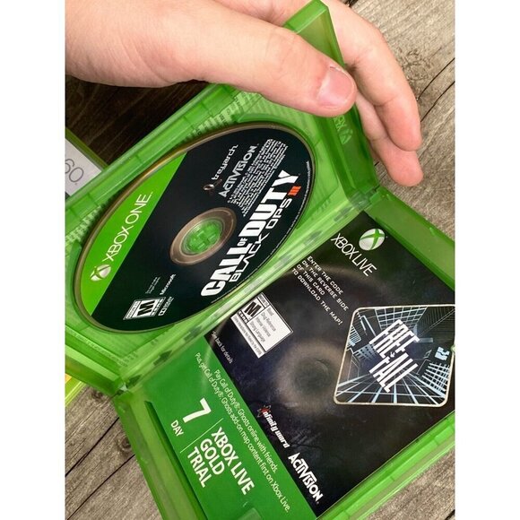 Call of Duty Black Ops III 3 Xbox One HARDENED EDITION Incomplete With Ghosts - Picture 6 of 12